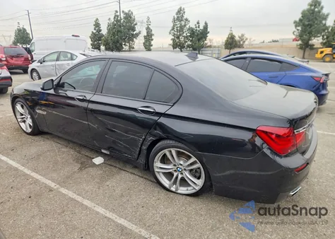 2015 BMW 750 I z USA, uszkodzony, nr VIN WBAYA8C55FG197797